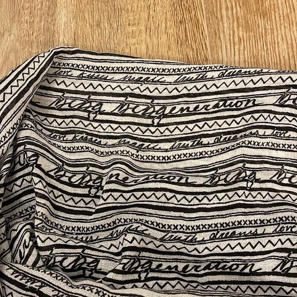 BCBGeneration Scarf - Picture 2 of 5